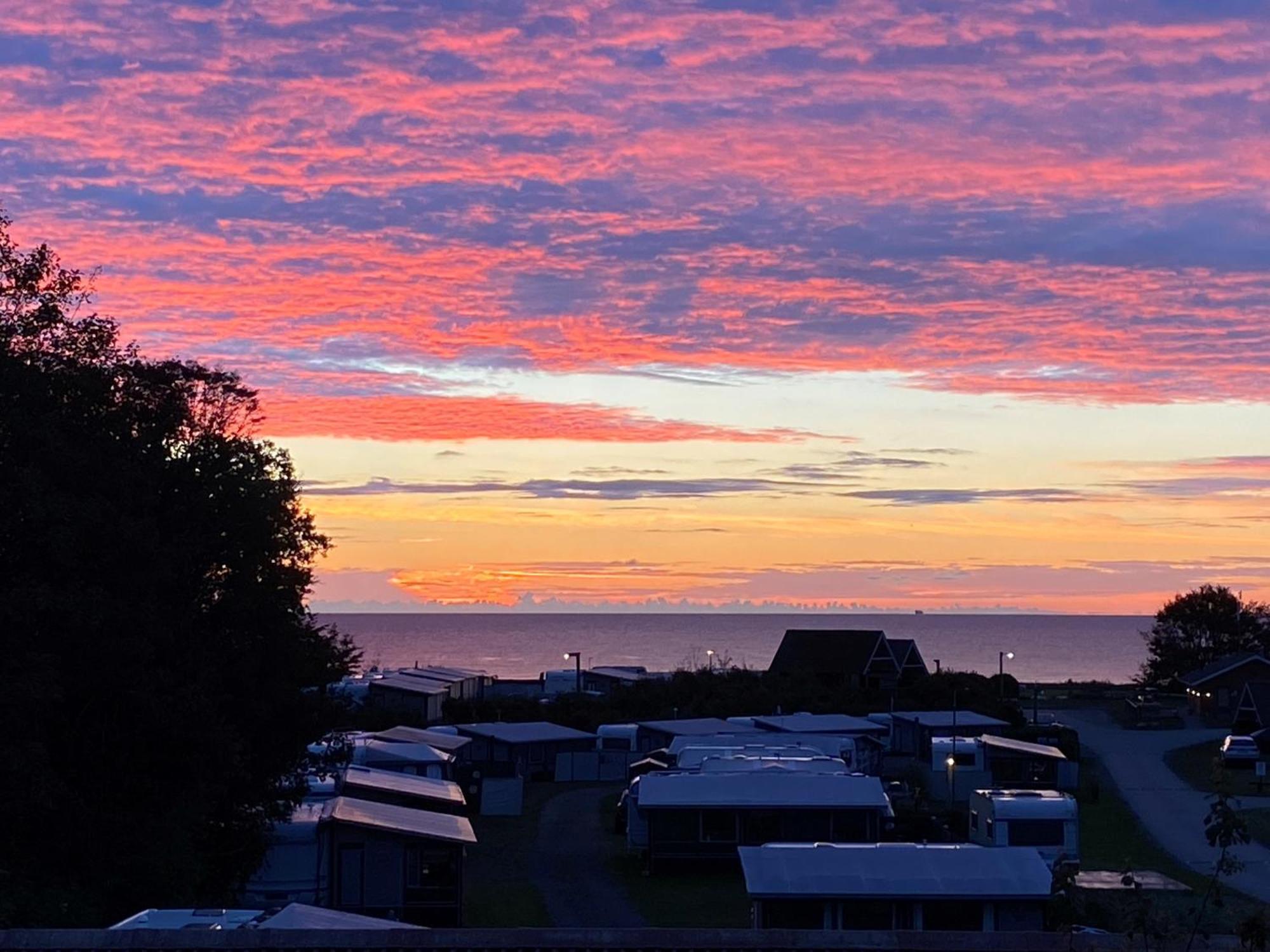 Svalereden Strand Camping Cottages Sæby Exterior foto