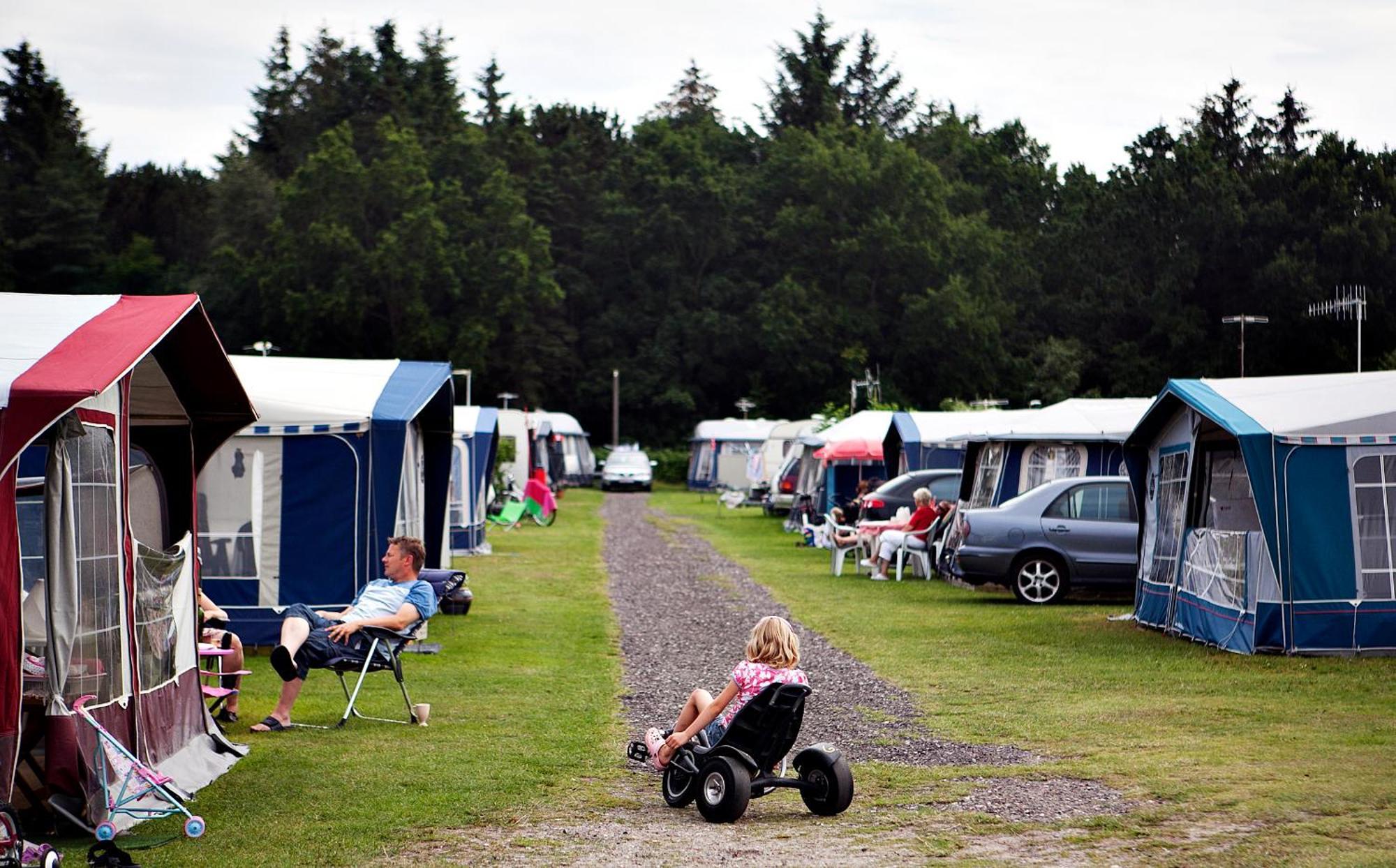 Svalereden Strand Camping Cottages Sæby Exterior foto