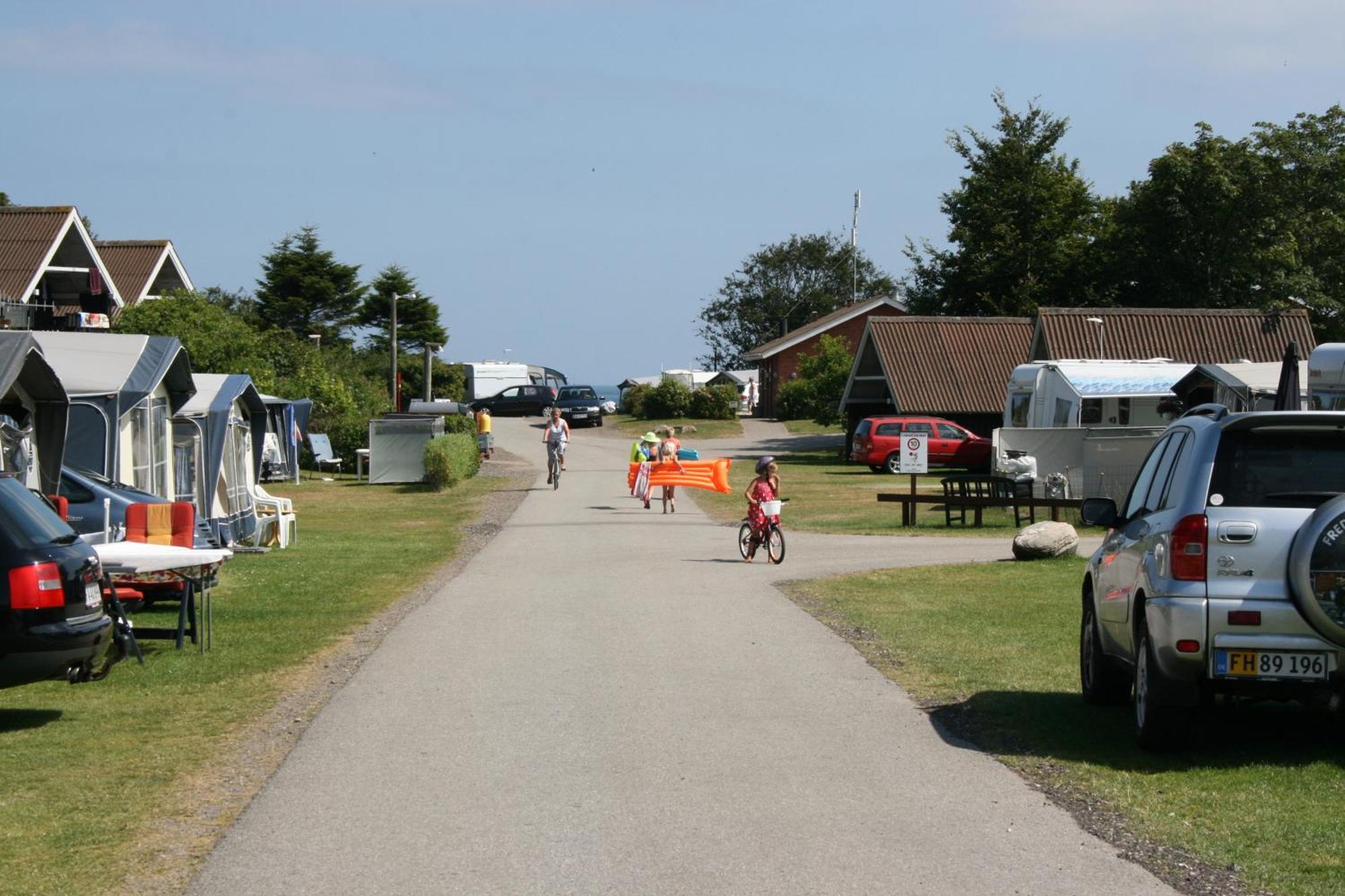 Svalereden Strand Camping Cottages Sæby Exterior foto