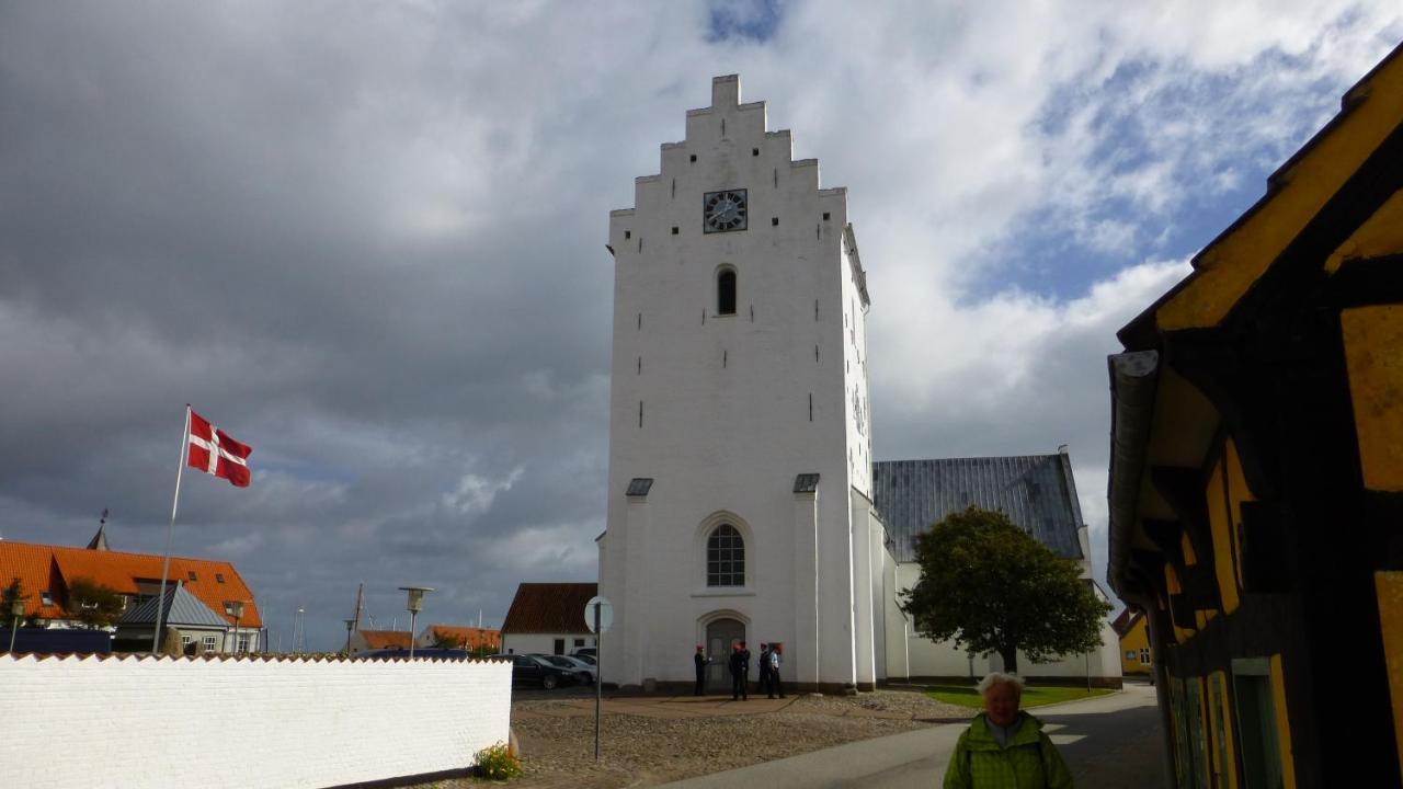 Svalereden Strand Camping Cottages Sæby Exterior foto