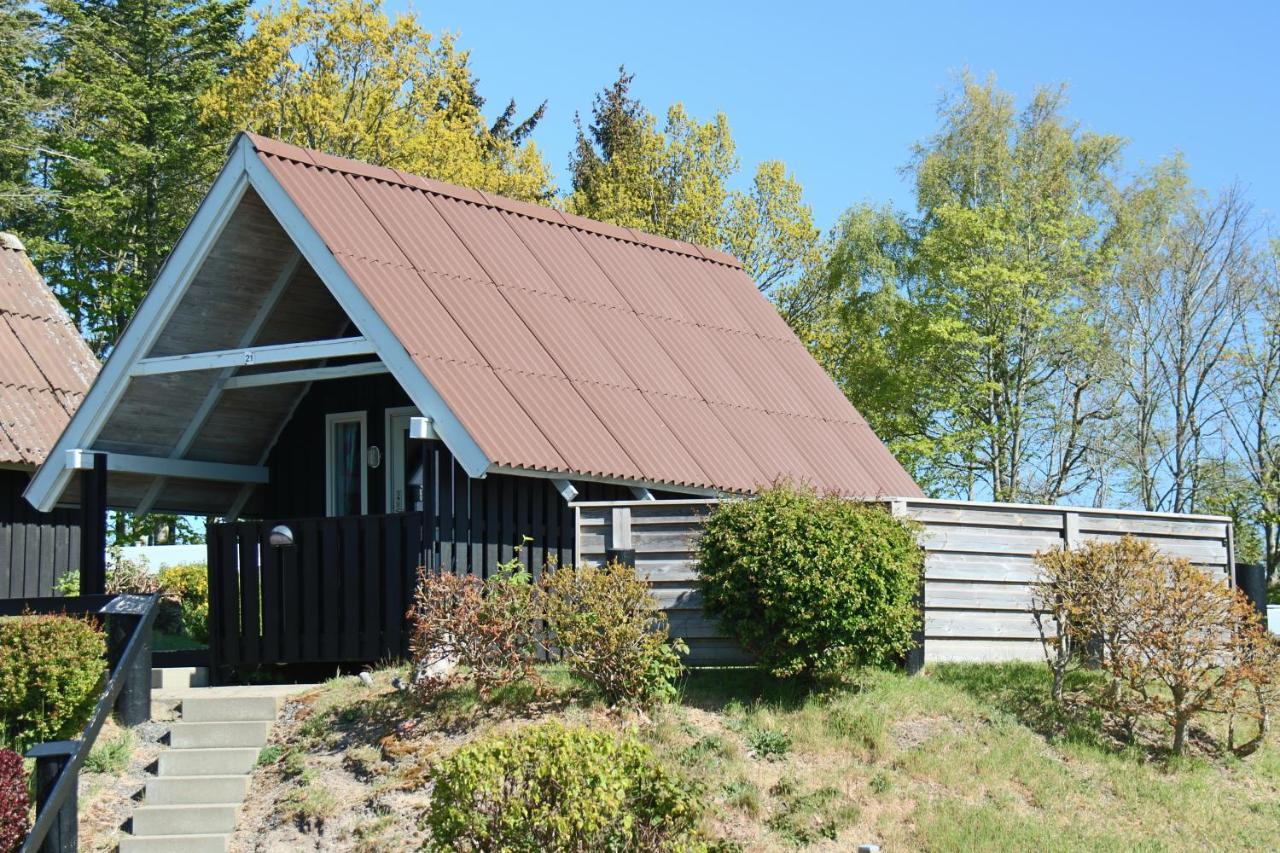 Svalereden Strand Camping Cottages Sæby Exterior foto